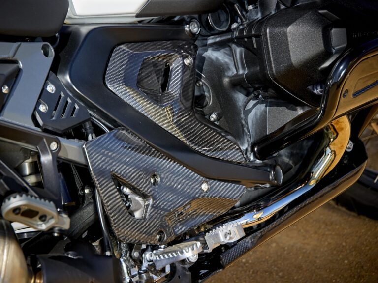 AERO PERFORMANCE BMW 1300GS RIGHT SIDE