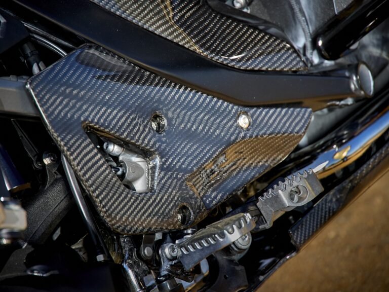 AERO PERFORMANCE BMW 1300GS RIGHT SIDE